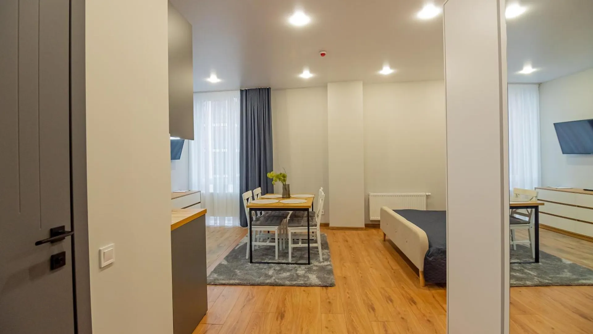 Smart House Apartments Львов Украина
