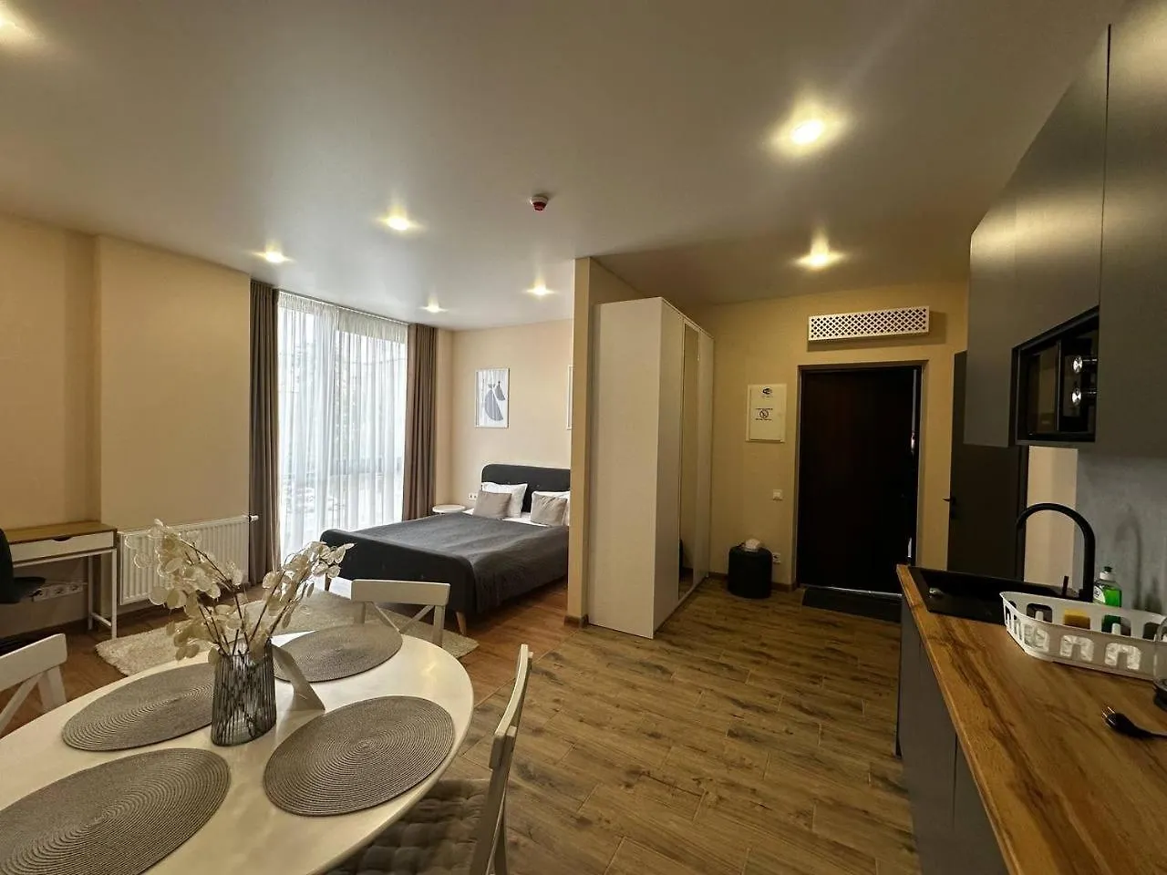 Smart House Apartments Leopoli