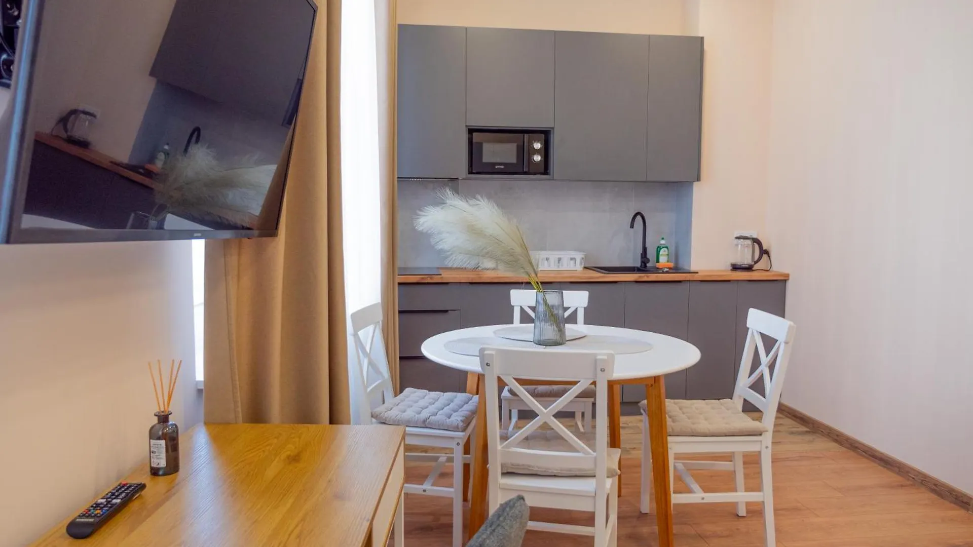 Smart House Apartments Lvov