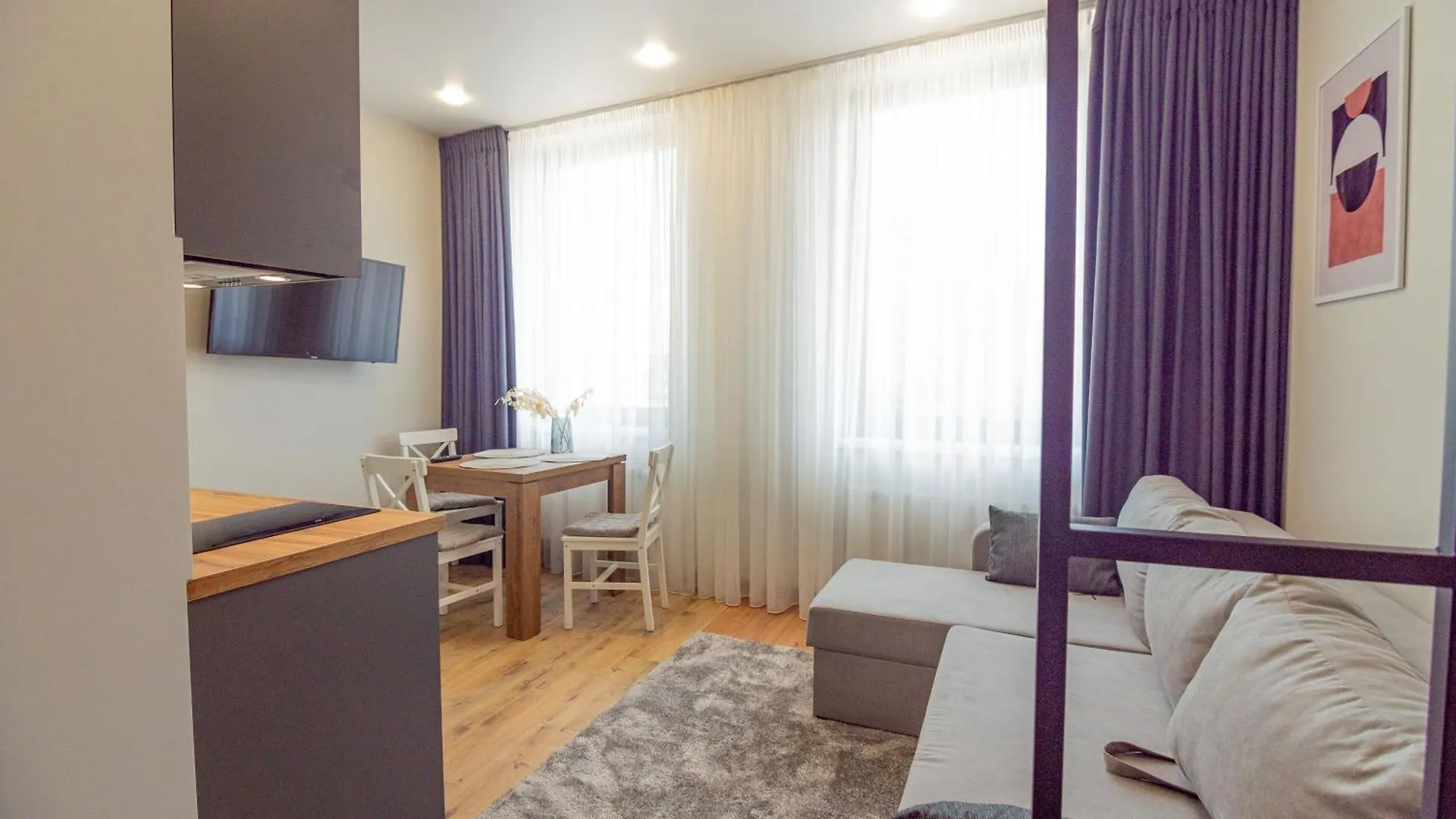 Smart House Apartments Lvov 0*,  Ukrajina