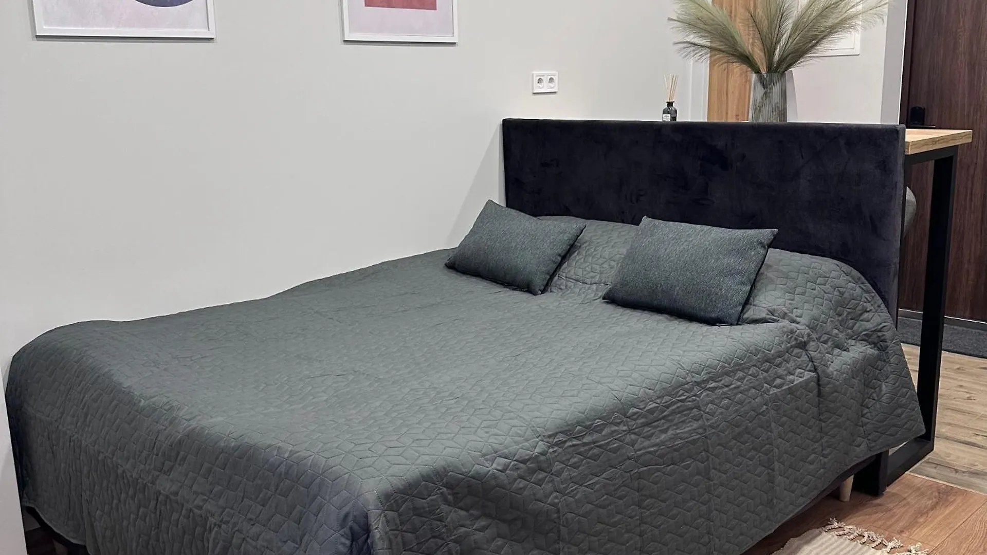 Smart House Apartments Lviv